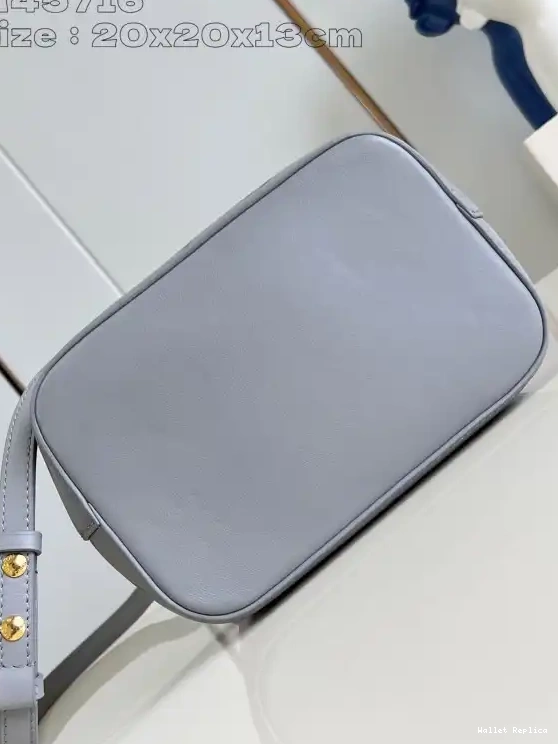Cheap LOUIS VUITTON BB-20*20*13cm NÉONOÉ 0702